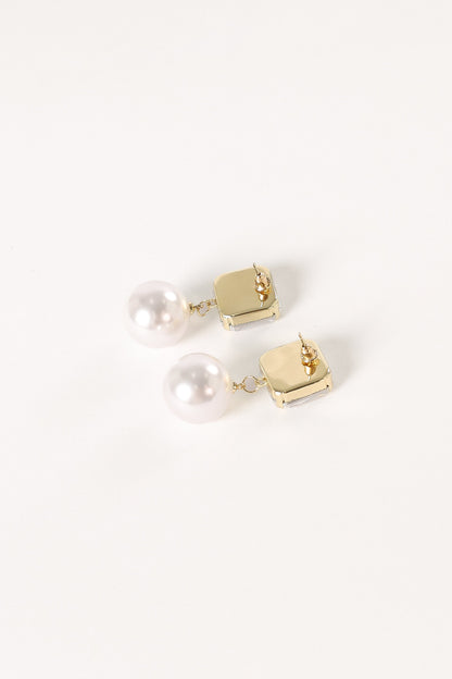 Nadia Earrings - Gold