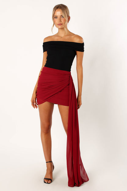 Night Lover Mini Skirt - Merlot