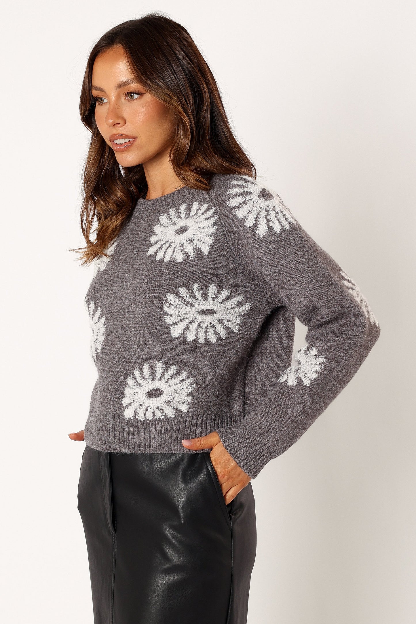 Chandler Knit Sweater - Grey White